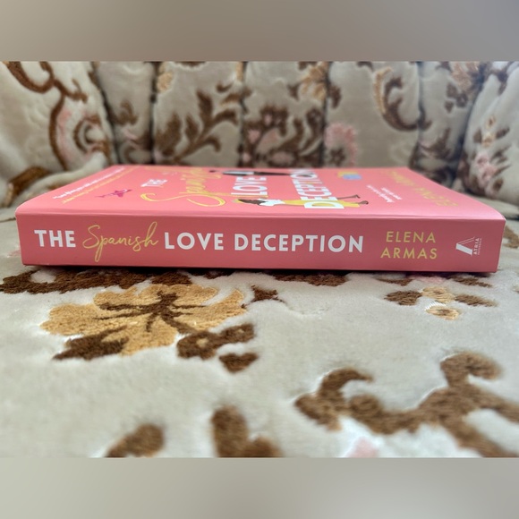 The Spanish Love Deception by Elena Armas - Picture 3 of 3